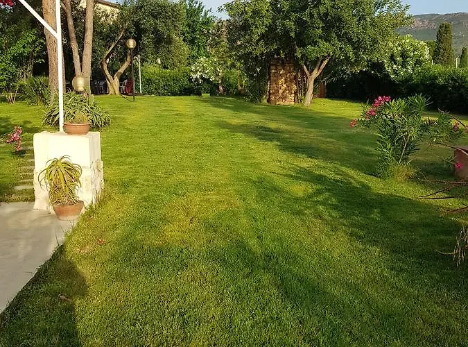 Villa Borgo Degli Ulivi Depandance *