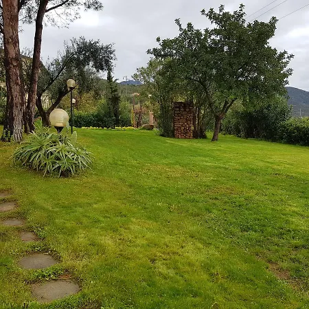 Borgo Degli Ulivi Depandance Вилла